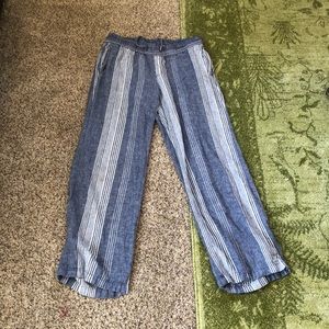 I am selling a size small pair of yoga/pjs pants